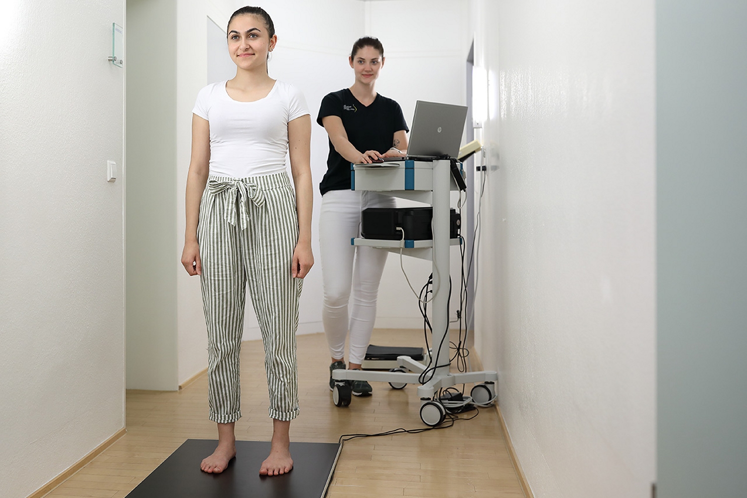 https://orthopaediezentrum-neu-ulm.de/wp-content/uploads/2025/04/leistungen_knochendichtemessung.jpg